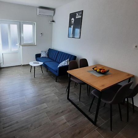 Apartamento Apartman The Godfather Makarska Exterior foto