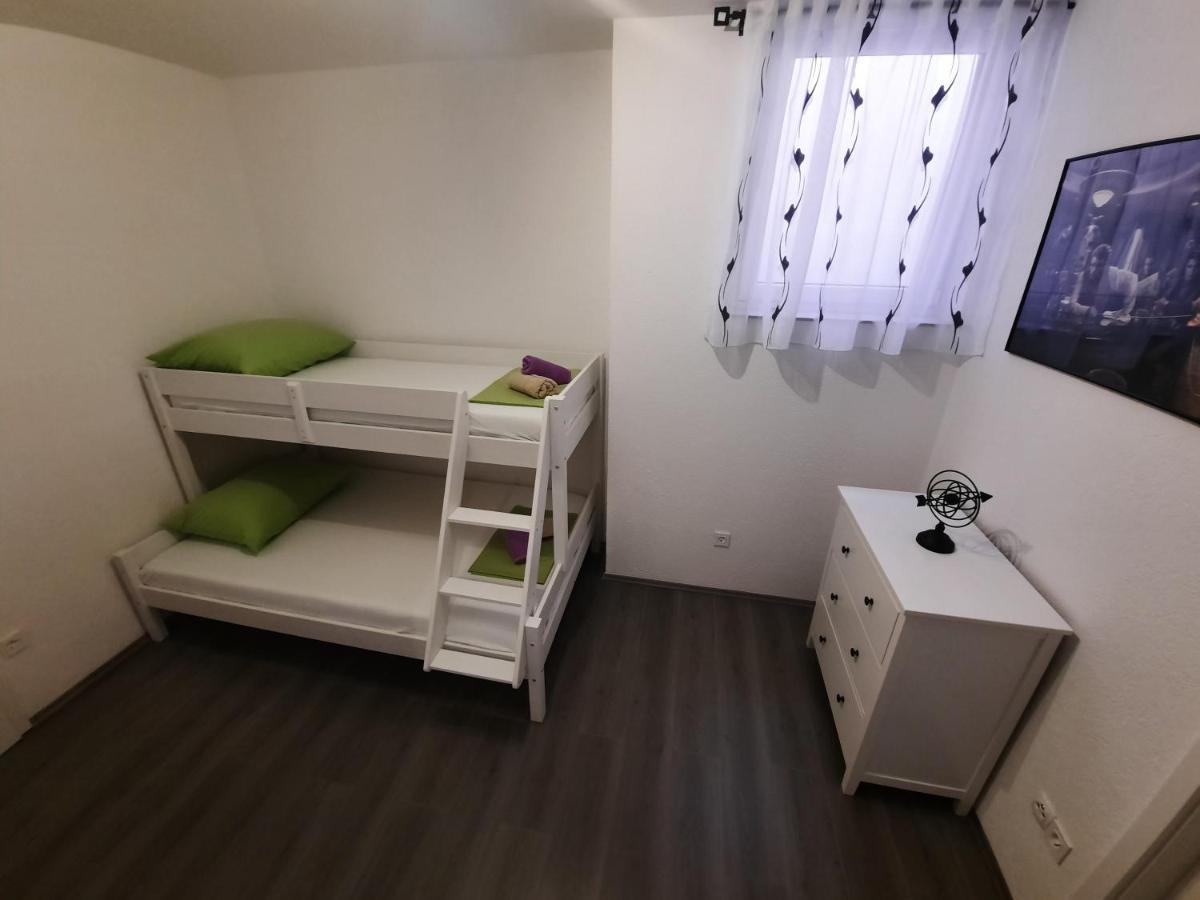 Apartamento Apartman The Godfather Makarska Exterior foto