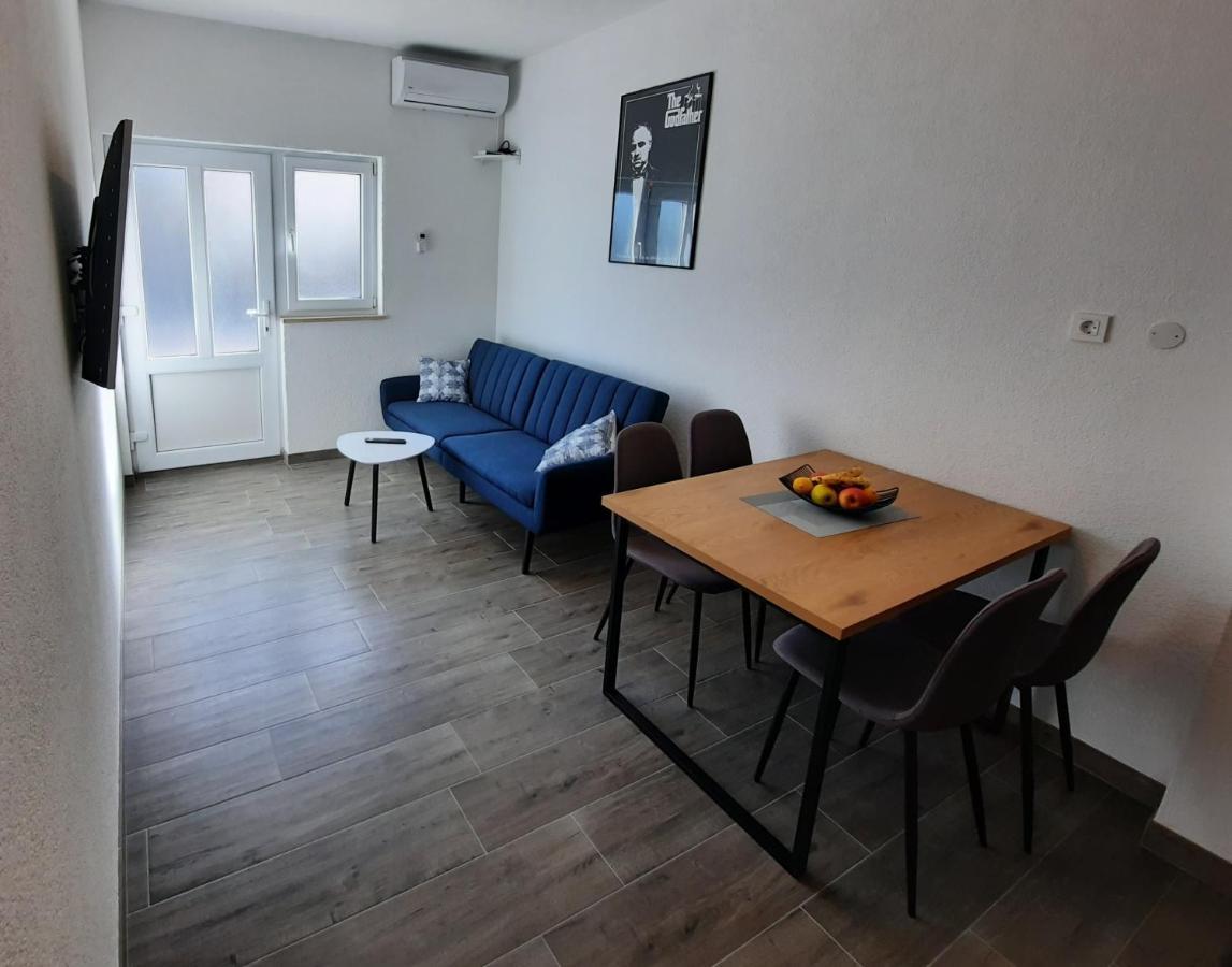 Apartamento Apartman The Godfather Makarska Exterior foto
